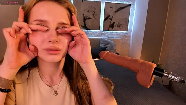 Betty June online show from 09.15.25