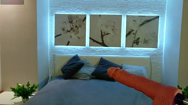 Betty June online show from 04.17.26