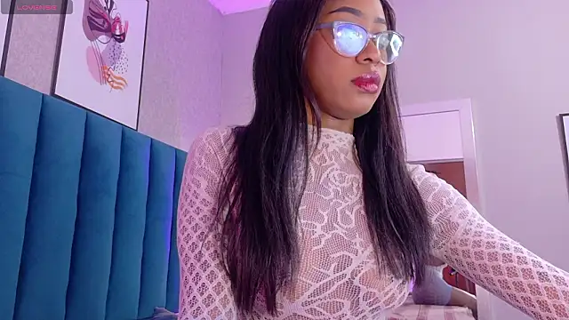 MiaMidnnightt online show from 02.28.26