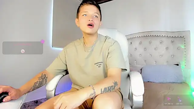 Snapshot of Tim_wolf chatting on 11.17.25 Tim wolf online show from 11.17.25