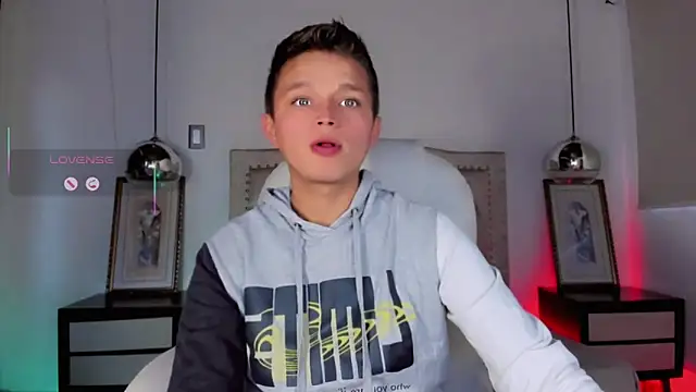 Snapshot of Tim_wolf chatting on 11.26.25 Tim wolf online show from 11.26.25