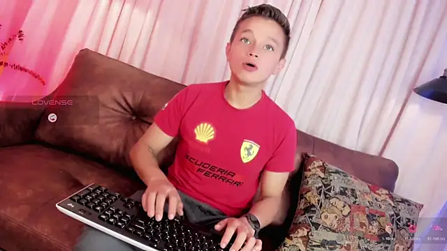 Snapshot of Tim_wolf chatting on 12.19.25 Tim wolf online show from 12.19.25