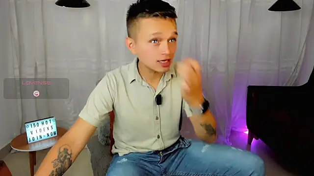 Snapshot of Tim_wolf chatting on 01.14.26 Tim wolf online show from 01.14.26