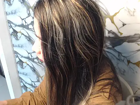 Snapshot of Urbabygirl_jenny chatting on 04.28.26 Urbabygirl jenny online show from 04.28.26