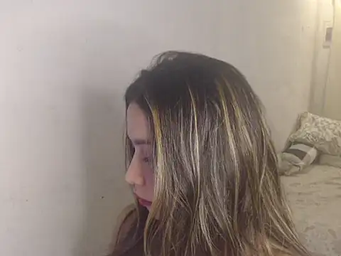 Snapshot of Urbabygirl_jenny chatting on 07.21.26 Urbabygirl jenny online show from 07.21.26