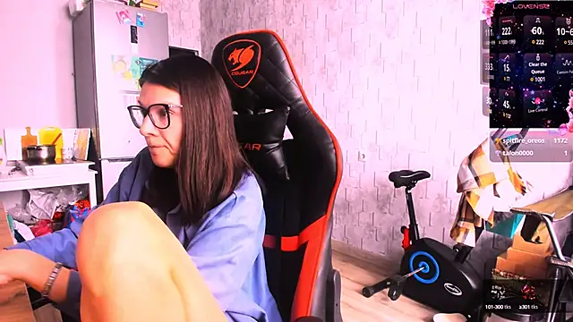 MollyLollipop online show from 03.17.25