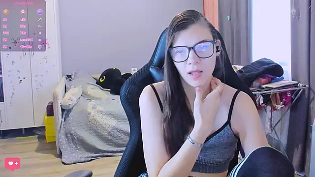 MollyLollipop online show from 02.11.26