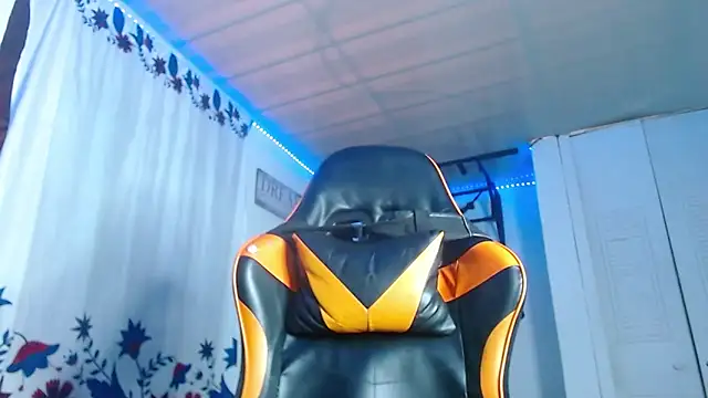 Adam Hudsond online show from 02.11.26