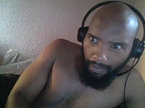 KAYBEEDEFREAK online show from 02.05.25