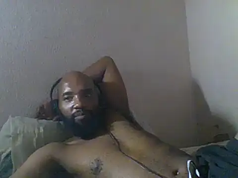 KAYBEEDEFREAK online show from 02.05.25