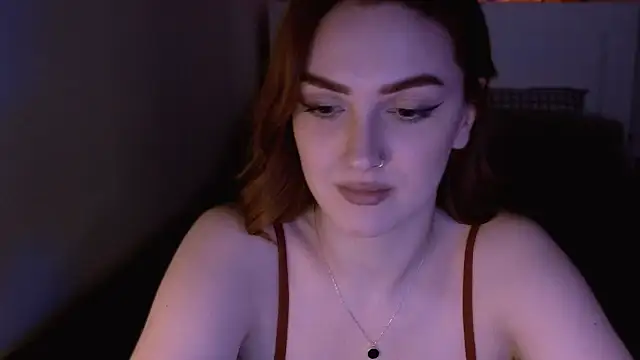 Snapshot of LilyFarey chatting on 12.23.24 LilyFarey online show from 12.23.24