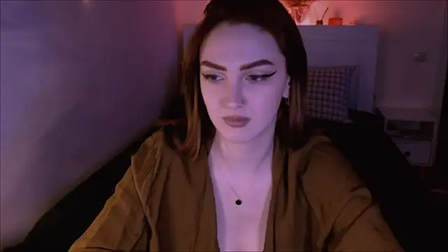 Snapshot of LilyFarey chatting on 01.09.25 LilyFarey online show from 01.09.25