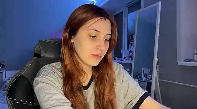 Snapshot of Uniarten chatting on 01.21.25 Uniarten online show from 01.21.25