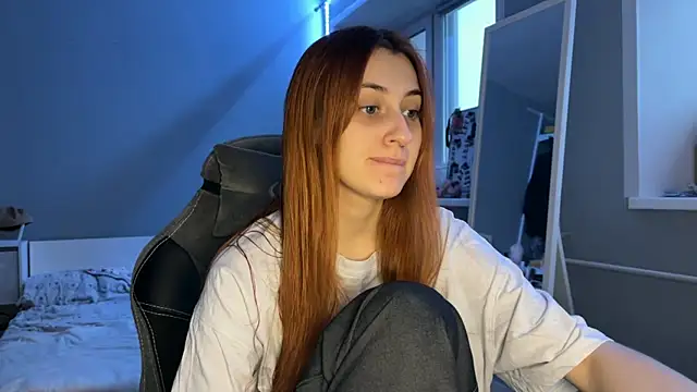 Snapshot of Uniarten chatting on 02.03.25 Uniarten online show from 02.03.25