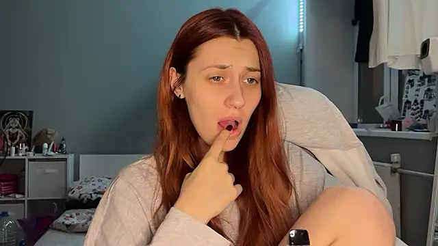 Snapshot of Uniarten chatting on 10.03.25 Uniarten online show from 10.03.25