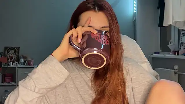 Snapshot of Uniarten chatting on 10.09.25 Uniarten online show from 10.09.25