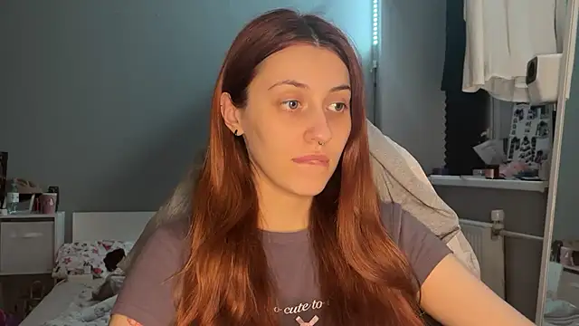 Snapshot of Uniarten chatting on 10.15.25 Uniarten online show from 10.15.25