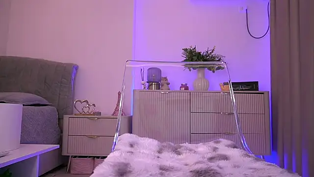 lildiaa online show from 06.14.26