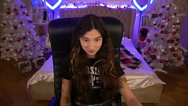BabyFlowerr online show from 12.18.24