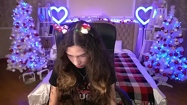 BabyFlowerr online show from 12.25.24