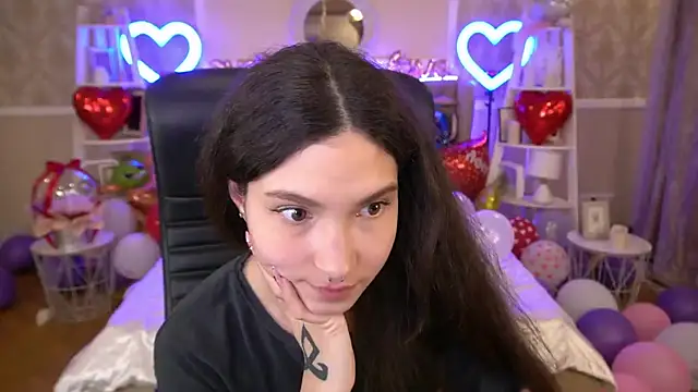 BabyFlowerr online show from 02.17.25