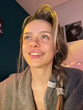 Kylie Desire online show from 11.28.25