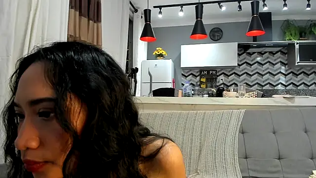 itsyourcassie online show from 02.16.25