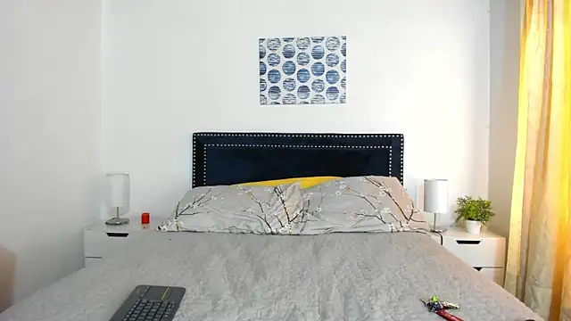 ZulyMichels online show from 10.04.25