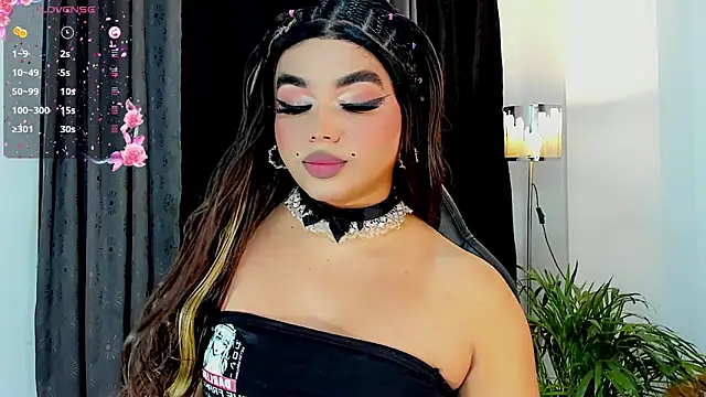 Alexandra Hornny online show from 03.24.26