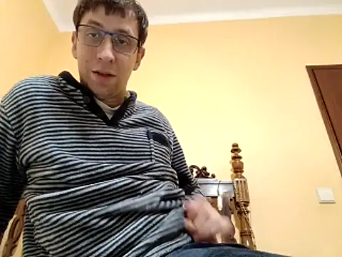 White rabbit  online show from 02.04.26