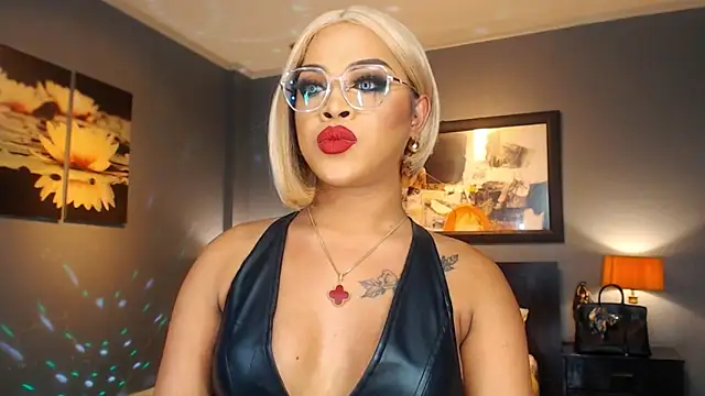 MarryQueen22 online show from 05.10.26