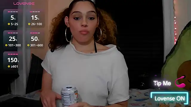 sapphirestorm8 online show from 10.19.25