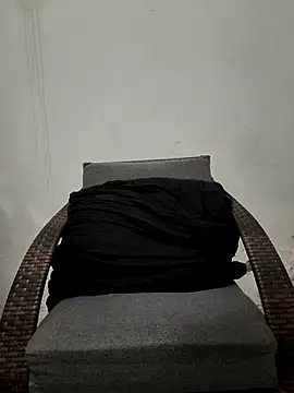 VIC22SECRET online show from 10.17.25