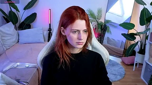 doll lesli online show from 11.08.25