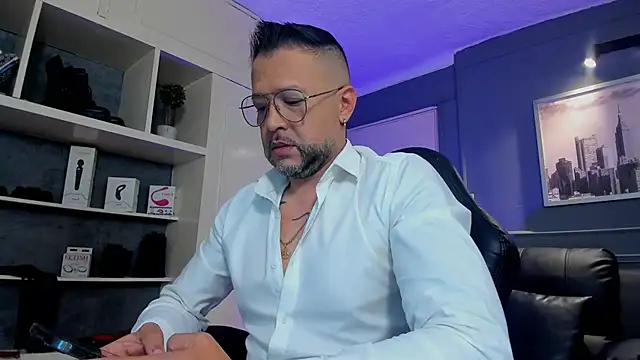 MrFrank tattoo online show from 09.19.25