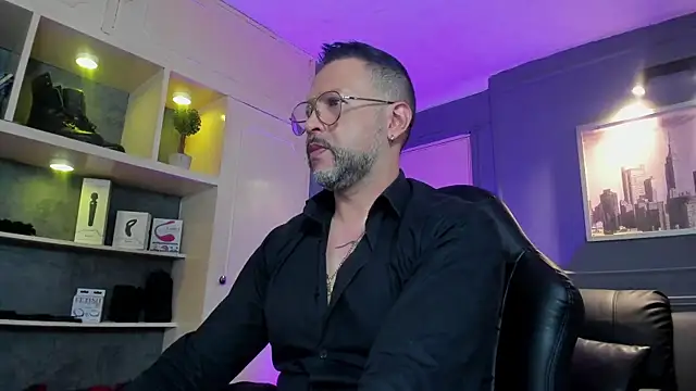 MrFrank tattoo online show from 01.17.26