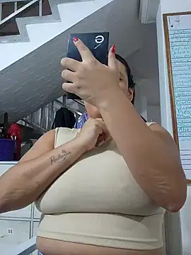 LizzRouse online show from 11.04.25