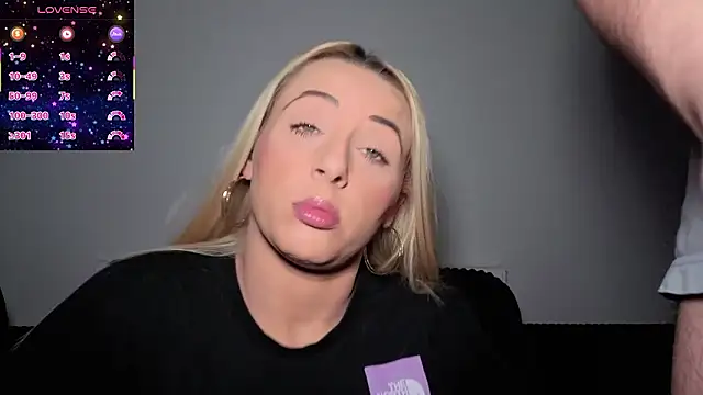 Strongqueen online show from 02.05.26