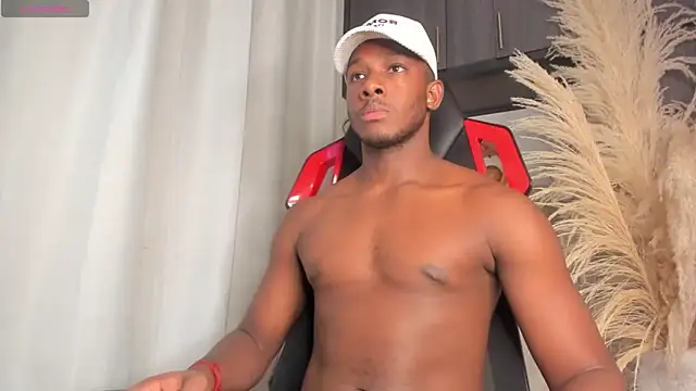 Snapshot of Baby_smith chatting on 10.15.25 Baby smith online show from 10.15.25