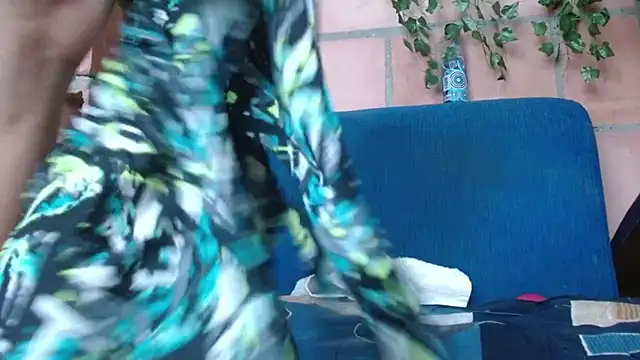 belindathompson online show from 10.31.25