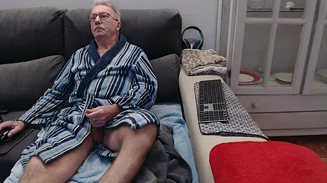 Nudelschwanz online show from 02.14.26