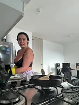  kathaLopez  online show from 07.25.26