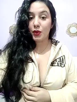 Deina bunny online show from 12.17.24