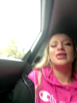 Snapshot of SinwithAmy chatting on 11.29.25 SinwithAmy online show from 11.29.25