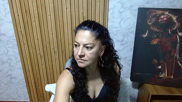 Snapshot of Anitta_muscle chatting on 07.11.26 Anitta muscle online show from 07.11.26