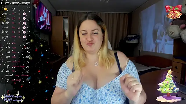 Snapshot of Christen_John_lover chatting on 12.11.24 Christen John lover online show from 12.11.24