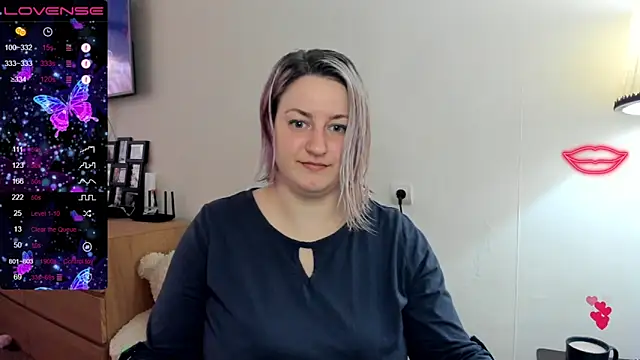 Snapshot of Christen_John_lover chatting on 02.23.25 Christen John lover online show from 02.23.25