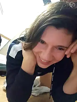 Snapshot of Lina_lou4 chatting on 12.25.24 Lina lou4 online show from 12.25.24