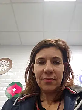 Snapshot of Lina_lou4 chatting on 12.27.24 Lina lou4 online show from 12.27.24