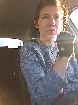 Snapshot of Lina_lou4 chatting on 02.05.25 Lina lou4 online show from 02.05.25